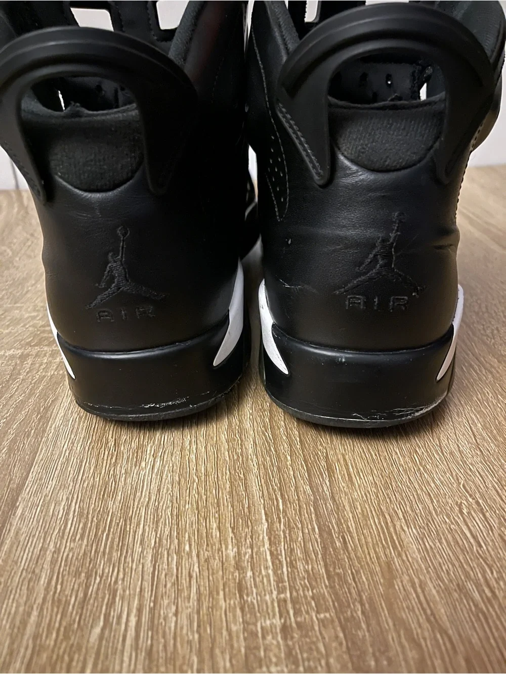 Jordan Retro 6 Black Cat